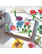 Green Paper Craft Set